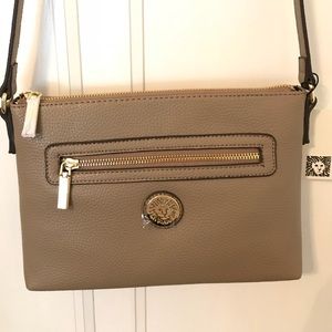 Crossbody purse